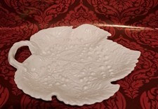 Royal Creamware Leaf Shaped Serving Plate With A Leaf And Berry Design