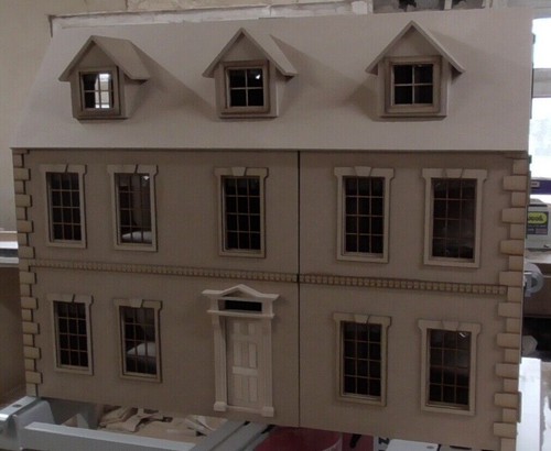 Scale dolls house dalton - scale,