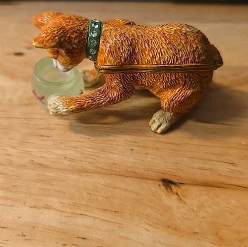 Vtg mbi small - mbi, cat