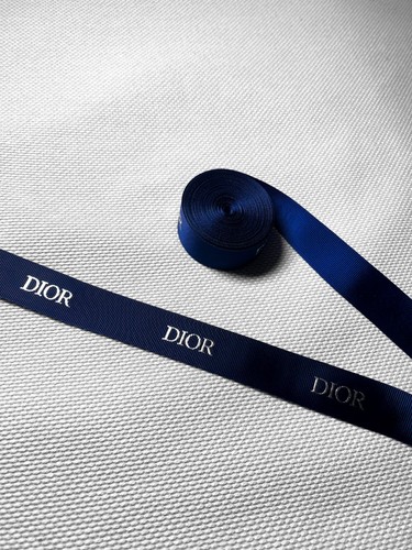 100 authentic dior ribbon - 100%,