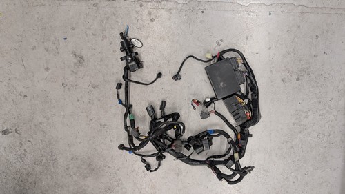 Suzuki gsxr 1000 genuine road - 1000,