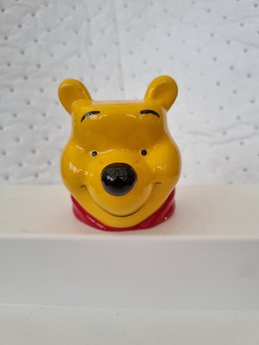 Winnie the pooh - winnie,