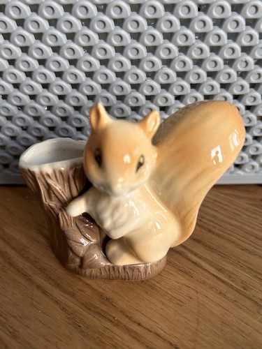 Fauna royal hornsea tufty - fauna,