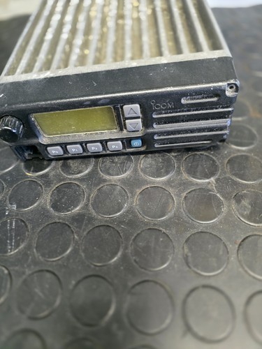 Icom way radio - 2,