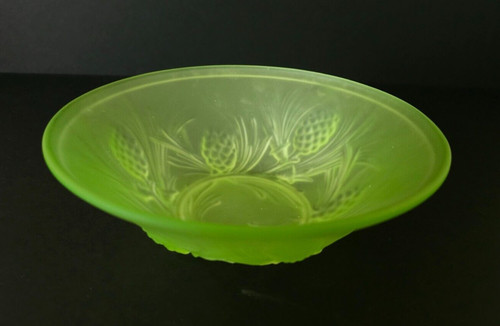 Joblin art deco frosted green - art,