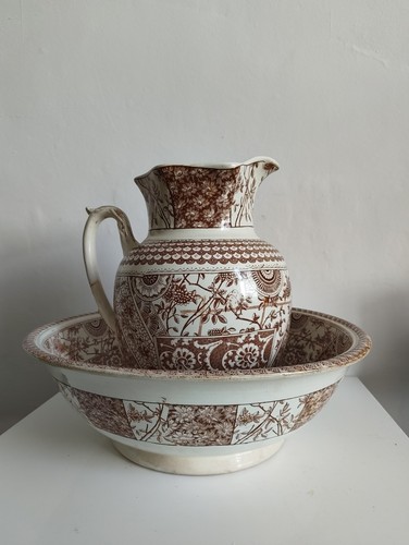 Antique brown white - ,