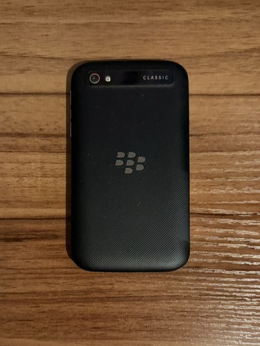 Blackberry classic black 2gb - black,