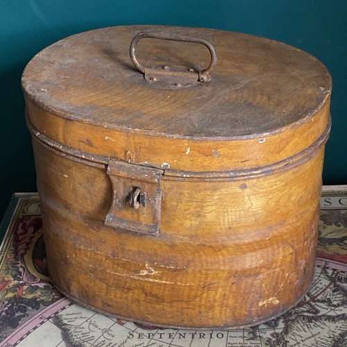 Victorian metal hat box - victorian,
