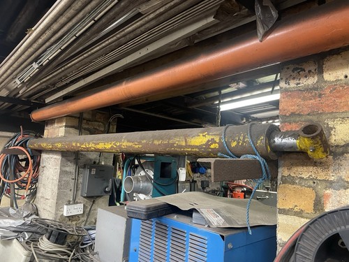 Pneumatic hydraulic cylinder - hydraulic,