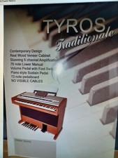 Tyros3 with Tyros speaker system and Tyros music stand ,. Plus Orla traditionale