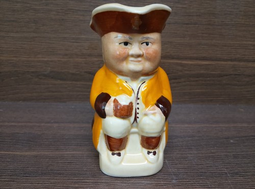 Tony wood toby jug number - wood, 3