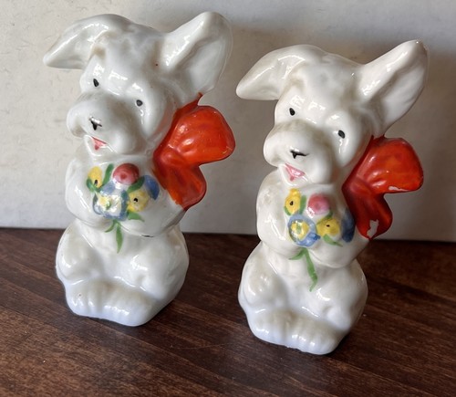 Salt and pepper shakers japan - shakers,