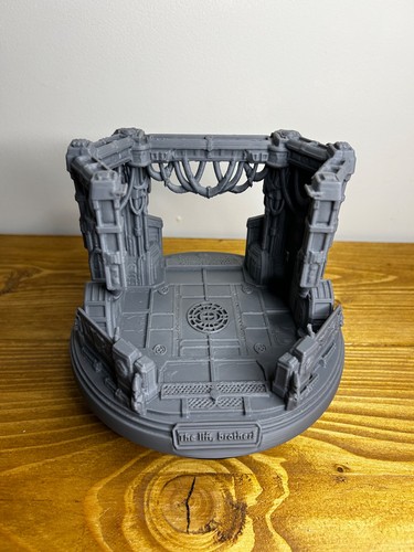 Space marines lift diorama - 'lift',