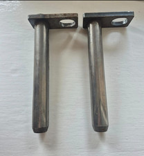 Pair of greased bucket pins