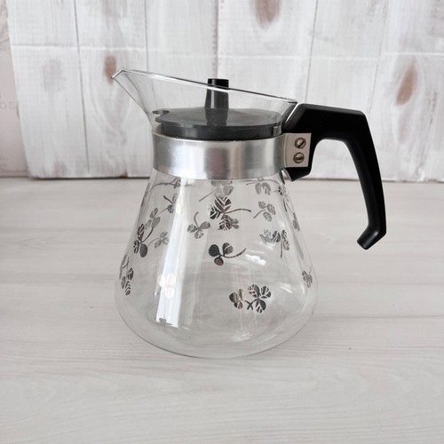 Vintage pyrex clover leaf - vintage,
