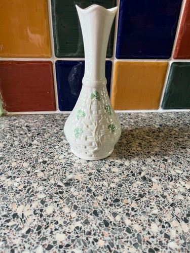 Belleek ireland setanta vase - belleek,