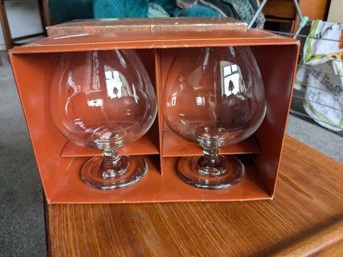 Vintage pair dema - pair, dauphine