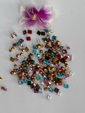 30 Mixed Square Rhinestones