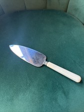 Vintage 1950/60s Peeredne Sheffield Stainless Steel Cake Slicer Plastic Handle