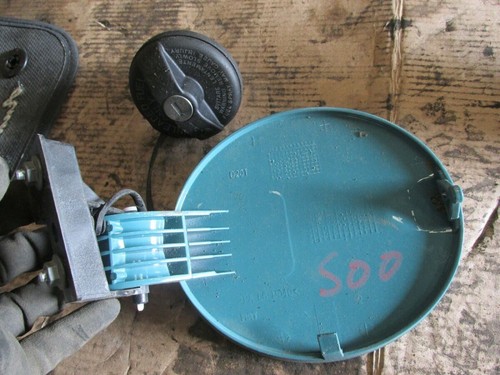 Fiat 500 fuel filler - 500,