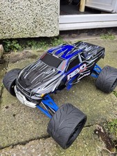Nitro Traxxas Revo 3.3 New