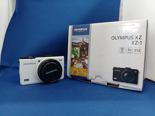 Olympus digital camera 1 - olympus, xz-1