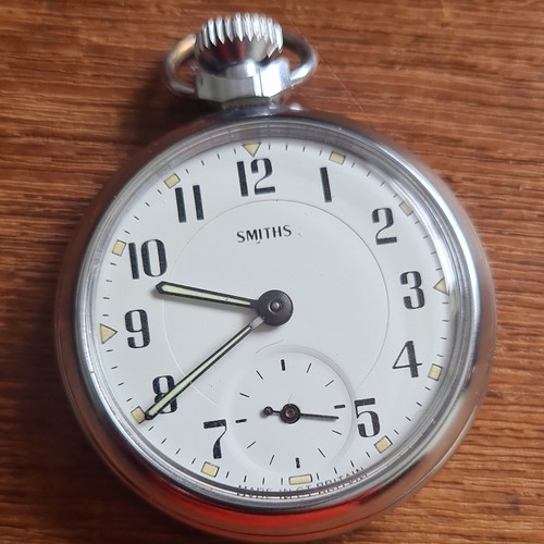Vintage metal gents smiths - vintage,