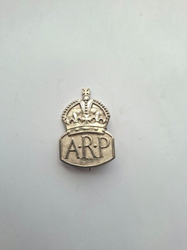 Ww2 silver air raid - silver,