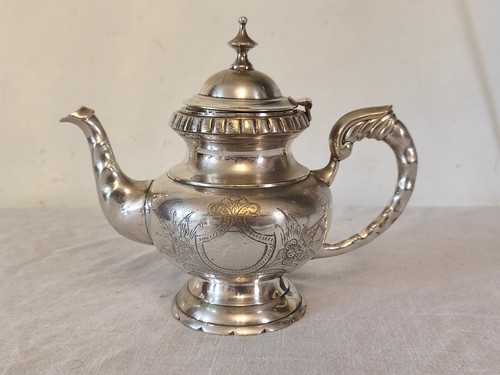Vintage silver plated tea - silver, pot