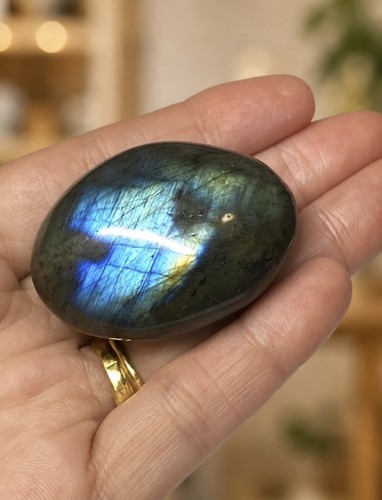 Labradorite flash tumble - ,