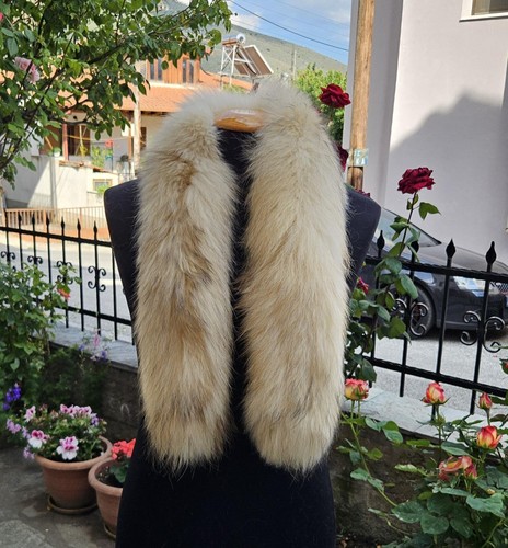Real fur trim - hood,, fin