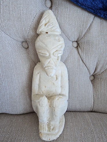 Tupilak traditional - tupilak,, a