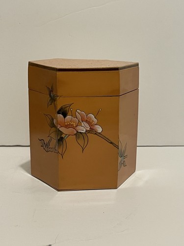 Vintage chinese lacquered - vintage,