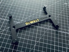 DeWalt DCB115 Charger Wall