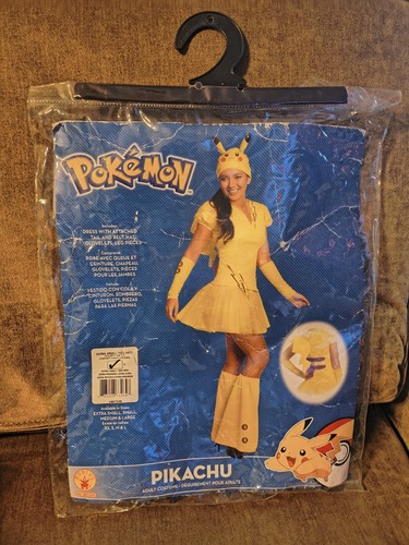 Ruby pokémon pikachu adult - pokémon,