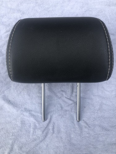 Saab 2008 front seat - 9-5,