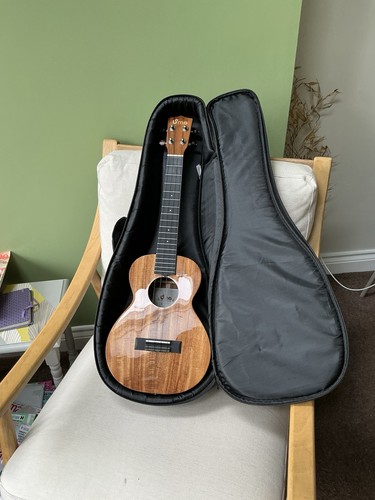 Uma classic tenor ukulele - tenor,