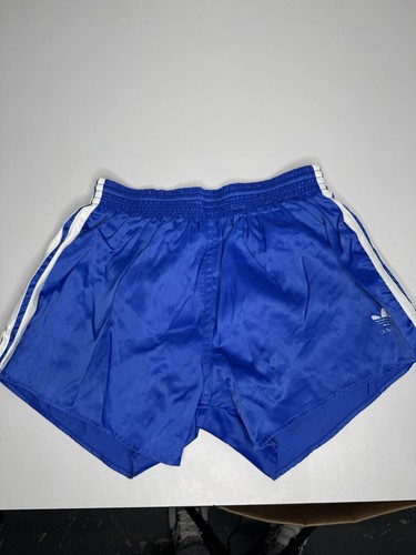 Very good vintage adidas - good,