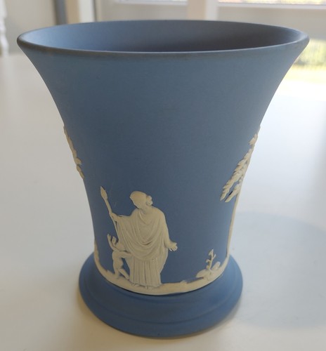 Wedgewood jasperware blue - wedgewood,