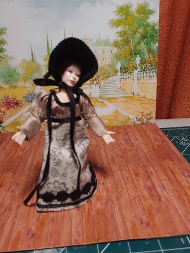 Dollhouse regency dress - 1/12,