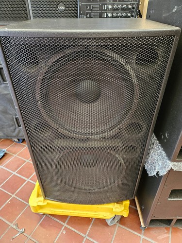 Turbosound tcs 215c - turbosound, twin