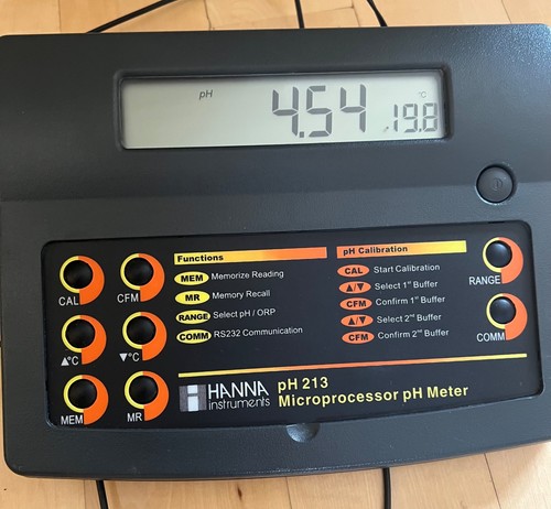 Hanna 213 micro processor - ph,
