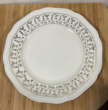 Bavarian Germany Fine China Plate Gold Flower Pattern 10inch Across ￼