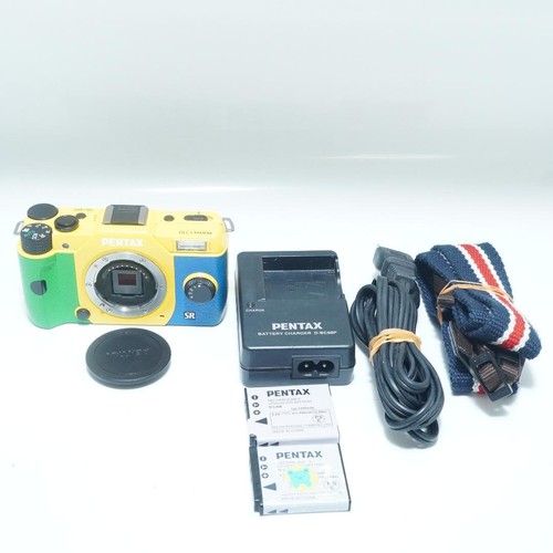 Pentax q10 mirrorless camera - pentax,