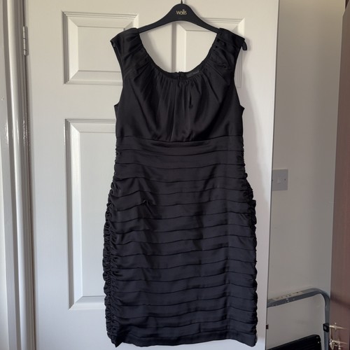 Black rushed fitted dress - rushed,