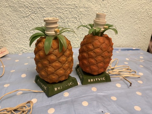 Britvic pineapple lamps - lamps, x2