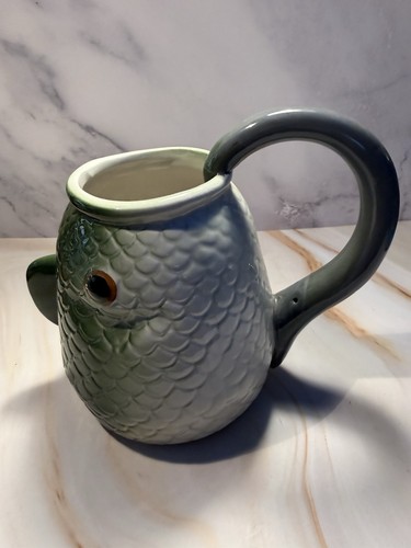 Thumbsup ceramic fish - ceramic,