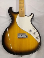 LINE6 VARIAX 300 Used Agathis body Maple neck Maple fingerboard w/Gig case