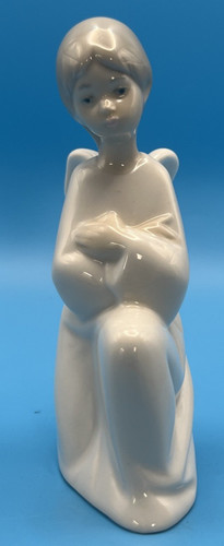 Lladro nao angel kneeling - lladro,