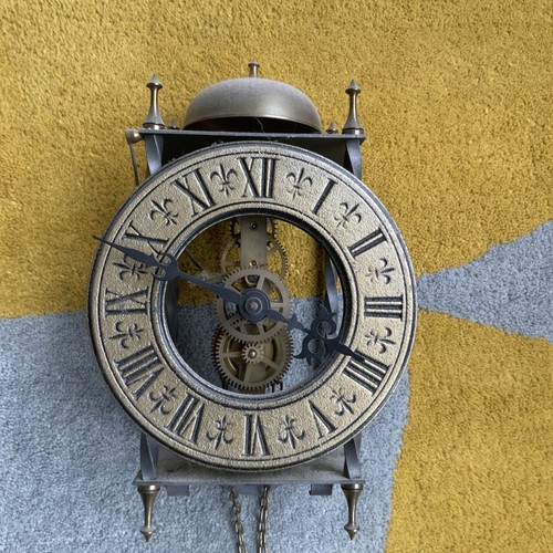 Tempus fugit skeleton wall - tempus,